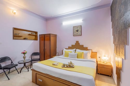 Abhimanyu Mansion Pearl | A 6-BHK Manor With Rajasthani Charm & a Garden In City’s Heart – 6 bedroom villa in Udaipur, Rajasthan