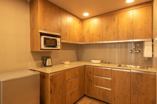 Lakefront Escape | Charming 2-room Suite with Sit-out area, Lake Views & Outdoor deck – 2 bedroom villa in Nainital, Uttarakhand