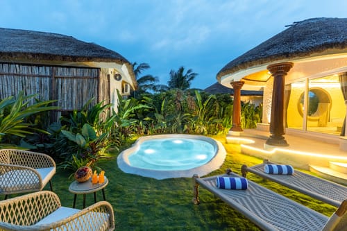 Malai | 1 Suite With Private Garden, Sit out, & Plunge Pool | 15 Mins from Panch Ratnas – 1 bedroom villa in Chennai, Tamil Nadu