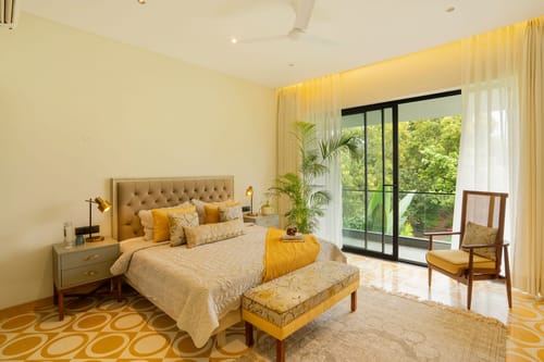 PUro Sol | 3-BHK Villa In a Gated Complex With Private Pool & Bathtub | Near Popular Beaches