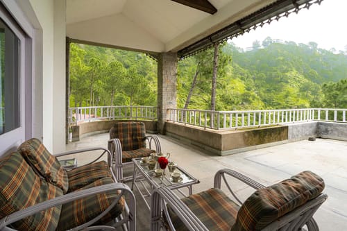 Destine – 6 bedroom villa in Kasauli, Himachal Pradesh