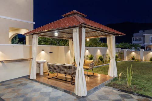 Casa Meraki | Country-Style 3-BHK Villa with Private pool, Gazebo and Landscaped Garden – 3 bedroom villa in Udaipur, Rajasthan