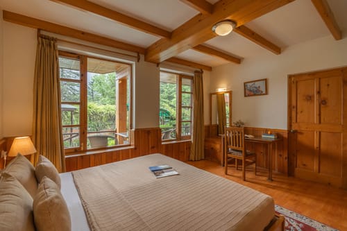 Karma @ Himalayan Retreat – 1 bedroom villa in Manali, Himachal Pradesh