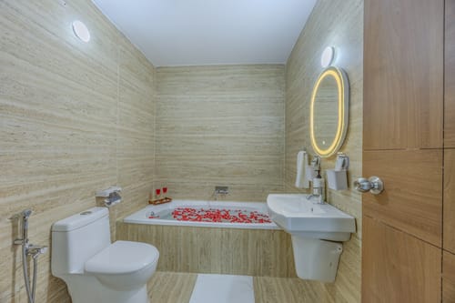 Midpoint UMA | Pet-friendly 7-BHK Villa with Private Pool , Entertainment Area and kids’ area – 7 bedroom villa in South Goa, Goa