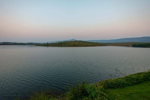 Nihira Farms w/ Lake View - Kamshet – 4 bedroom villa in Lonavala, Maharashtra