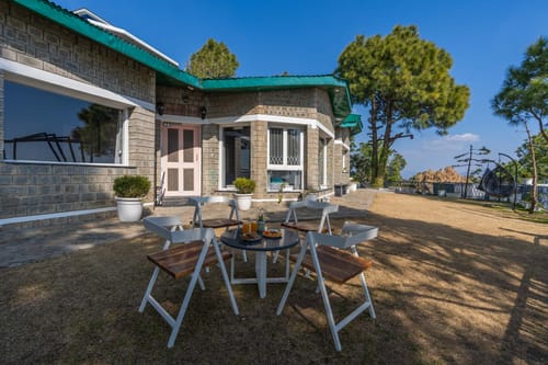 Rose @ Serene w/ Outdoor Bonfire – 5 bedroom villa in Kasauli, Himachal Pradesh