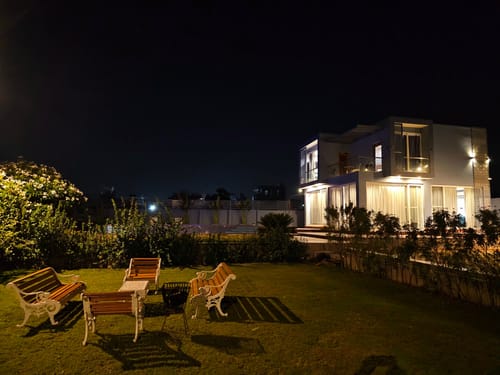 Bluebell | 2-BHK Villa With Private Pool, Vibrant Gardens, & Majestic Aravali Views – 2 bedroom villa in Udaipur, Rajasthan