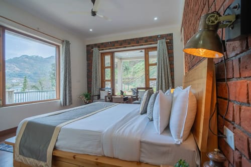 Wood Sparrow – 4 bedroom villa in Bhimtal, Uttarakhand
