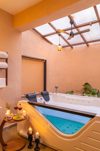 Jacuzzi Rooms @ Truntum – 4 bedroom villa in Karjat, Maharashtra