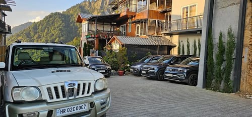 Countryside Villa – 3 bedroom villa in Mussoorie, Uttarakhand
