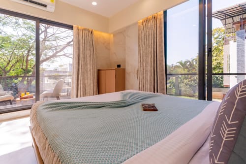 Rosalia | 3-BHK Villa With Shared Pool and Lawn | 5 km from Shree Narayani Dham Temple – 3 bedroom villa in Lonavala, Maharashtra