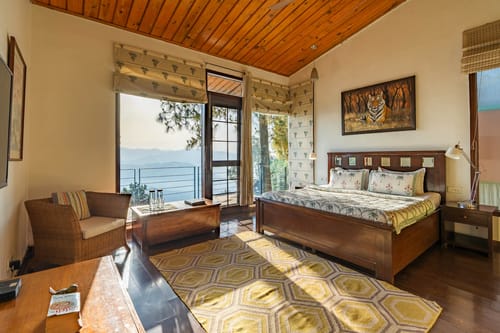 Hillcrest Villa – 4 bedroom villa in Kasauli, Himachal Pradesh