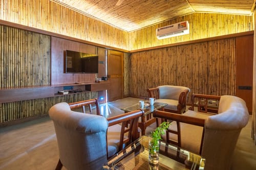 Timber Cottage - Book Individual Cottages – 14 bedroom villa in Igatpuri, Maharashtra