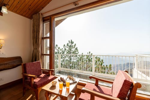 The Rustic Retreat – 4 bedroom villa in Kasauli, Himachal Pradesh