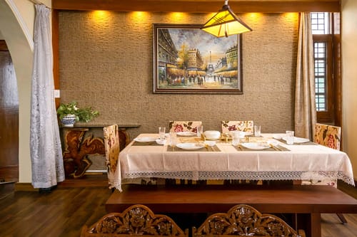 Valleys & Peaks – 4 bedroom villa in Shimla, Himachal Pradesh