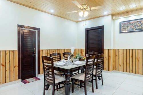 Ahilya | Pet-friendly 3-BHK Villa Near Bhimtal Lake With Garden & Balcony – 3 bedroom villa in Nainital, Uttarakhand
