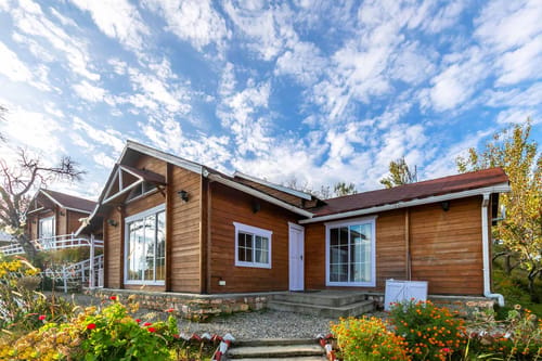 Sara's Chalet Three – 3 bedroom villa in Nainital, Uttarakhand