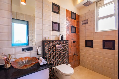 The Jazminn Skyglass | 3-BHK Pet-friendly Apartment with Balcony | Near Bengaluru Palace – 3 bedroom villa in Bengaluru, Karnataka