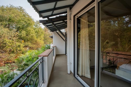 Laguna Selene | Exquisite Pet-friendly 4-BHK Villa Near Popular Beaches With Private Pool – 4 bedroom villa in North Goa, Goa