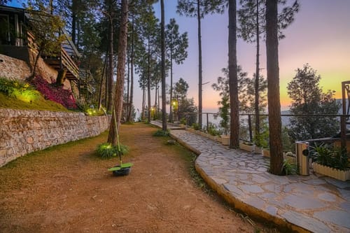 Starstruck – 2 bedroom villa in Mussoorie, Uttarakhand