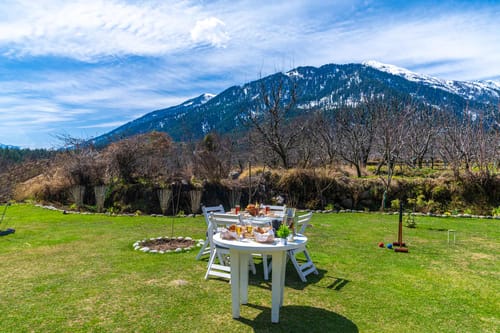 Splendour @ Ekaa House – 2 bedroom villa in Manali, Himachal Pradesh