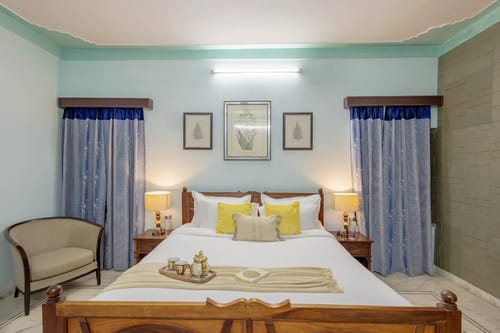 Abhimanyu Mansion Pearl | A 6-BHK Manor With Rajasthani Charm & a Garden In City’s Heart – 6 bedroom villa in Udaipur, Rajasthan