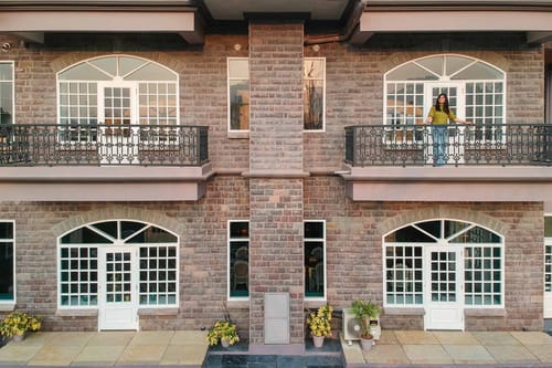 The Mansion - 8BHK – 8 bedroom villa in Kasauli, Himachal Pradesh