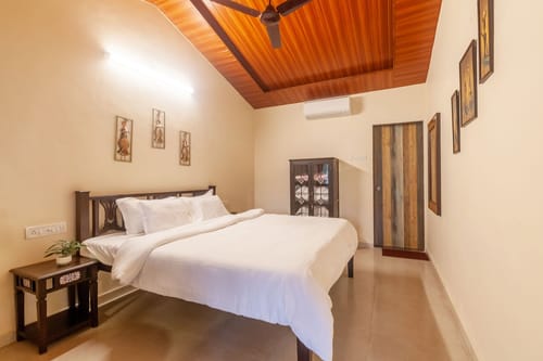 La Palm – 8 bedroom villa in Lonavala, Maharashtra