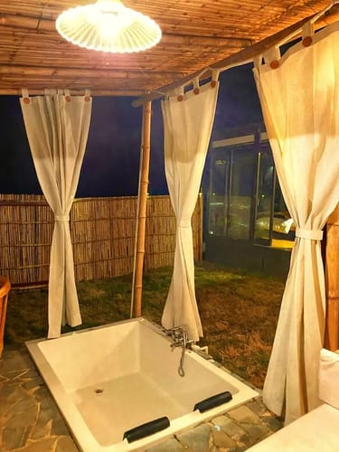 Glass Lodge Himalaya - EKAA