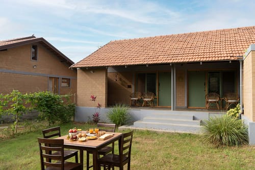 Zen @ Sunnyside Homestay - Denkanikottai