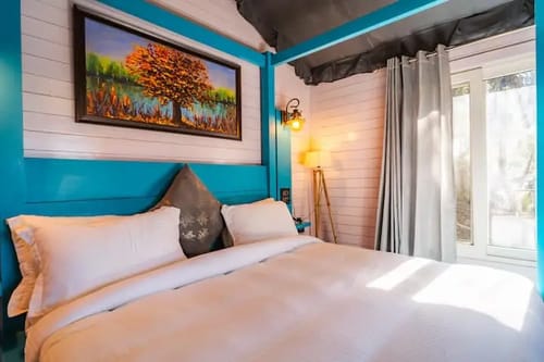 The Blue Jay - Luxury Treehouse – 1 bedroom villa in Mussoorie, Uttarakhand
