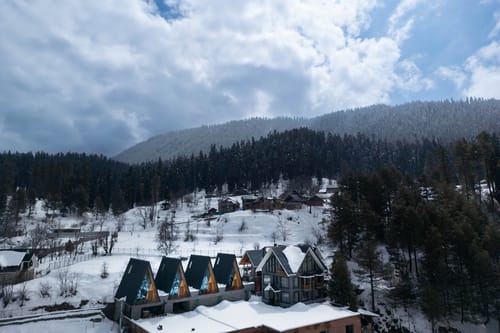 Frozen Fall @ Frostflare Cottages