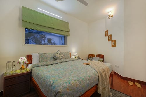 Berlin House | 4-BHK Pet-friendly Villa with Outdoor Seating & Perfect Sunset, Sunrise & Valley Views – 4 bedroom villa in Kasauli, Himachal Pradesh