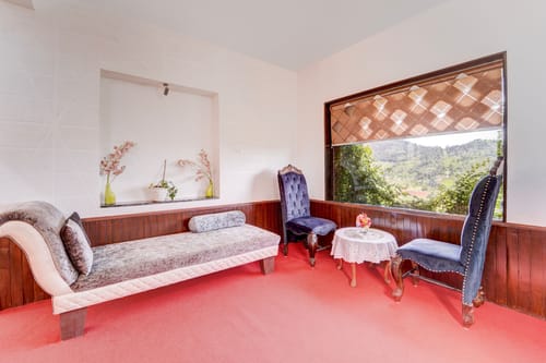 Heaven Hill View | Elegant 2-BHK Hill Retreat With Garden & Balcony – 2 bedroom villa in Ooty, Tamil Nadu