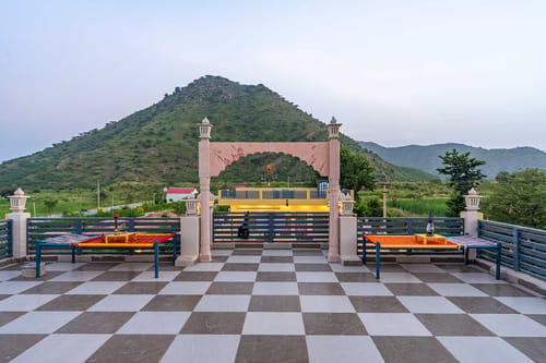 Badshah Farmstay – 3 bedroom villa in Jaipur, Rajasthan