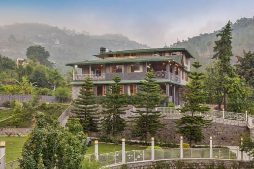 Meranti @ Vintage Retreat – 2 bedroom villa in Bhimtal, Uttarakhand