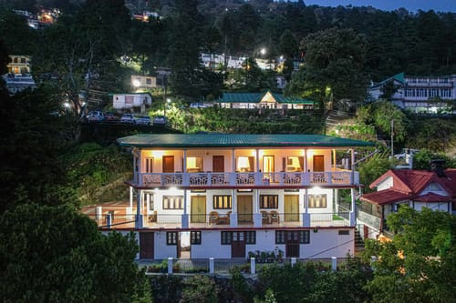 Headingly Suites | Lake-Facing 2-Room Retreat Just Above Mall Road – 2 bedroom villa in Nainital, Uttarakhand