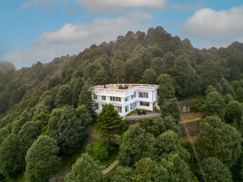 2 Rooms @ JHS Estate – 2 bedroom villa in Mussoorie, Uttarakhand
