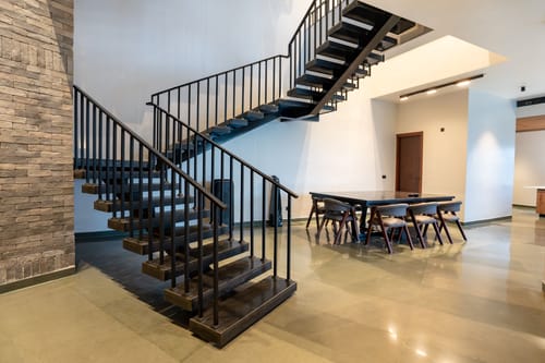 JD Beach Vacay | 4-BHK Oceanfront Beach Villa with Spacious Lawn, Ambient-Lit Bar & Private Beach Access – 4 bedroom villa in Chennai, Tamil Nadu