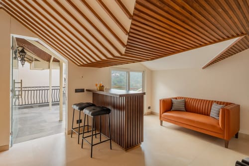Royce Cottage | Luxe Hilltop 4-BHK Retreat With Indoor Bar, Terrace & Scenic Views