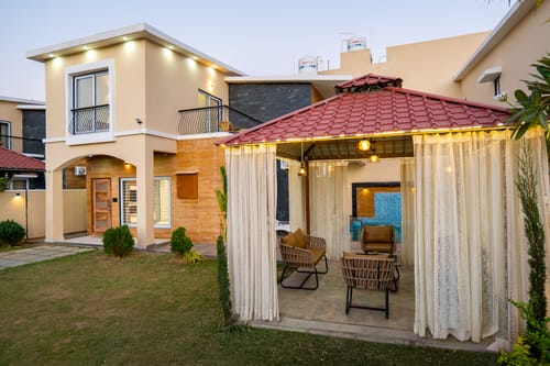 Palazao | Country-Style 3-BHK Villa with Private pool, Gazebo and Landscaped Garden – 3 bedroom villa in Udaipur, Rajasthan