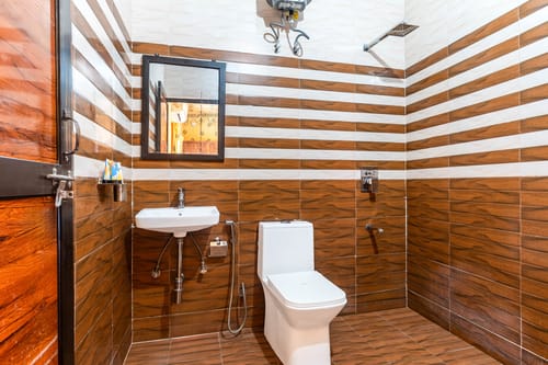 Premium Rooms @ Golden Pause – 5 bedroom villa in Jaipur, Rajasthan