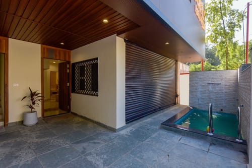 Auric Lake Villa | 2-Room Suite Shared Plunge Pool and Terrace | Near Fateh Sagar Lake – 2 bedroom villa in Udaipur, Rajasthan
