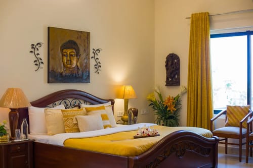 Dacha | Serene 3-BHK Escape With Garden, Jacuzzi  & Outdoor Bar – 3 bedroom villa in Delhi-ncr, Haryana
