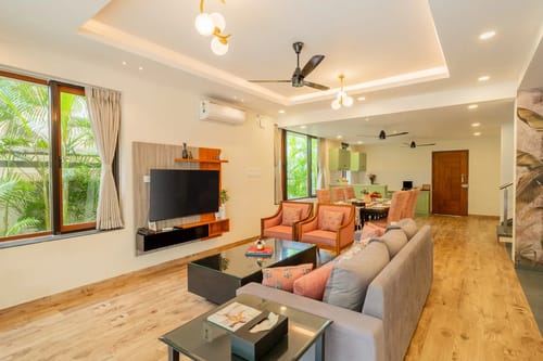 Villa Valerie | Pet-friendly 3-BHK Villa Near Popular Attractions With Pvt Pool & Bar