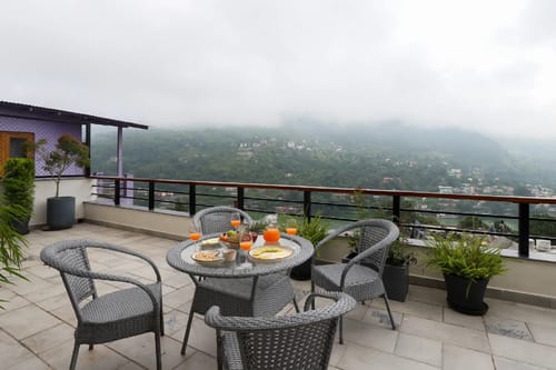 Antarmann Casa Nova | 4-BHK | Terrace | Balcony | Lake View – 4 bedroom villa in Nainital, Uttarakhand