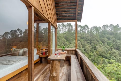 Suro Woodbine Chalet | Pet-friendly Suite With A Balcony, Restaurant & Outdoor Seating – 1 bedroom villa in Shimla, Himachal Pradesh