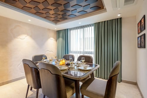 Manhattan 1804 | 3-BHK Penthouse With Stunning Views, Office & Stylish Bar – 3 bedroom villa in Jaipur, Rajasthan