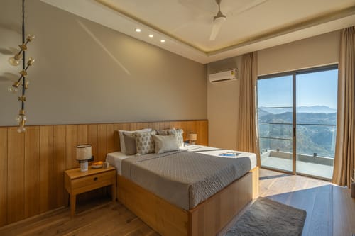 The Himalayan Den – 8 bedroom villa in Kasauli, Himachal Pradesh