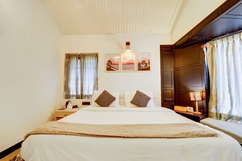 Cleft | 3-BHK With Garden, Picturesque Verandah & Balcony With Views – 3 bedroom villa in Ooty, Tamil Nadu